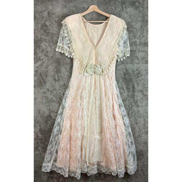 Vintage 80s Pink Peach Lace Dress Victorian Frilly Rosette Coquette Cottage Prom - Picture 3 of 15